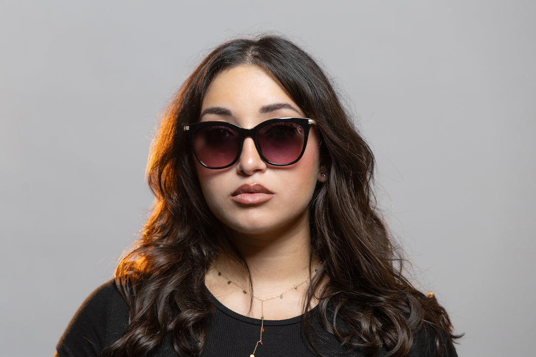 Marquise in Black & Rose