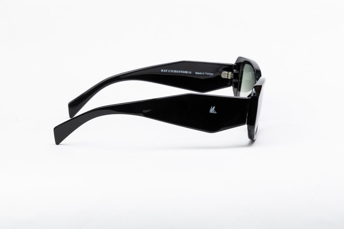 Ellis in Black on Green